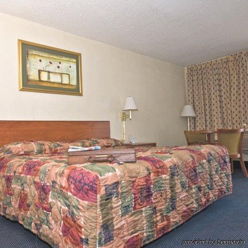 Regency Travel Inn Hayti Pokoj fotografie